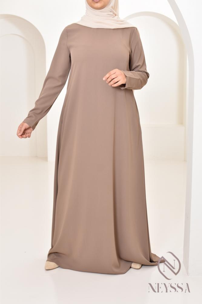 Abaya longue évasée femme voilée